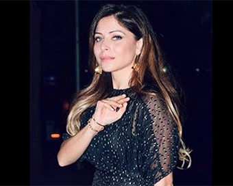 Kanika Kapoor deletes coronavirus post from Instagram