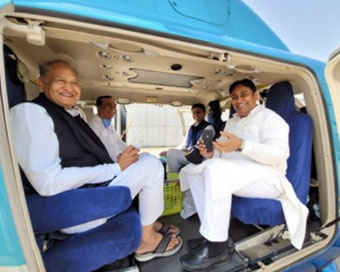 Gehlot, Pilot take same chopper as bypolls near