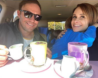 South African batting great AB de Villiers with his wife Danielle