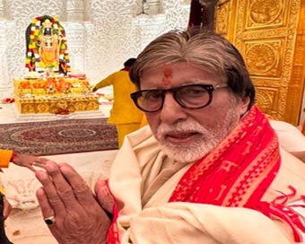 Big B shares picture with Ram Lalla idol in Ayodhya