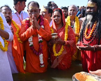 Maha Kumbh 2025: Chhattisgarh CM, Cabinet, all-party MLAs take a holy dip in Triveni Sangam