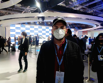 Coronavirus fear grips Auto Expo 2020, masks all over  