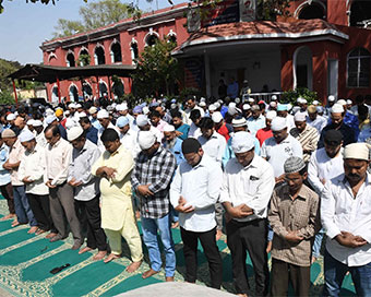 Friday prayers (file photo)