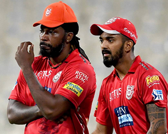 Chris Gayle with KL Rahul (file photo)