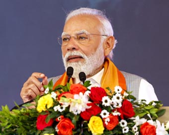 Stay away from factionalism & corruption, PM Modi