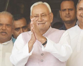 Bihar News : Nitish govt set to face floor test in Bihar today