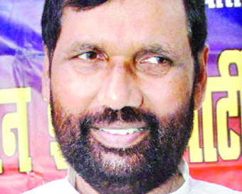 Union Minister and Lok Janshakti Party founder Ram Vilas Paswan (file photo)