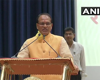 Newly elected MP CM Shivraj Singh Chouhan takes oath