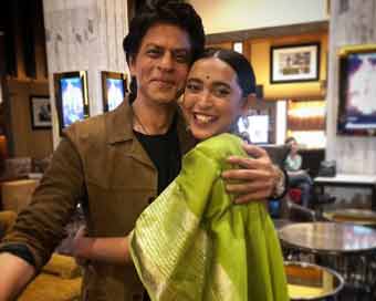 SRK makes me happiest girl in the world: Sayani